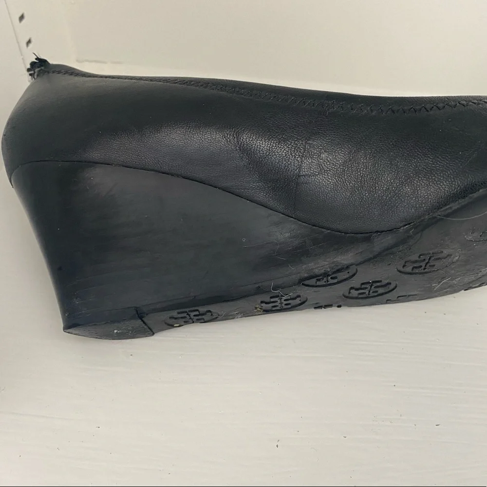 Tory Burch Sally wedge size 8.5 - Picture 8 of 10